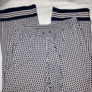 Talbot's Women's Navy Blue/White Geometric Pants Size 6P